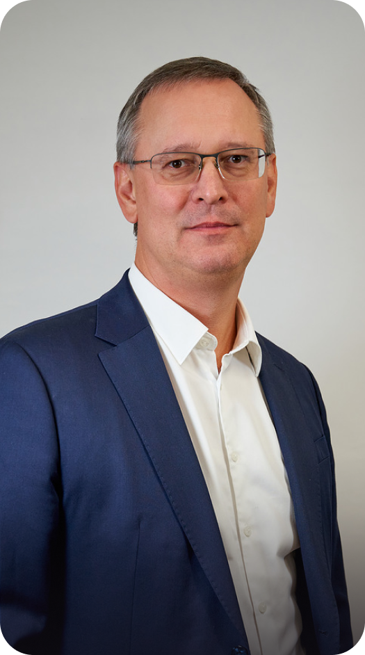 Директор по развитию и маркетингу, АО «Платформа А»